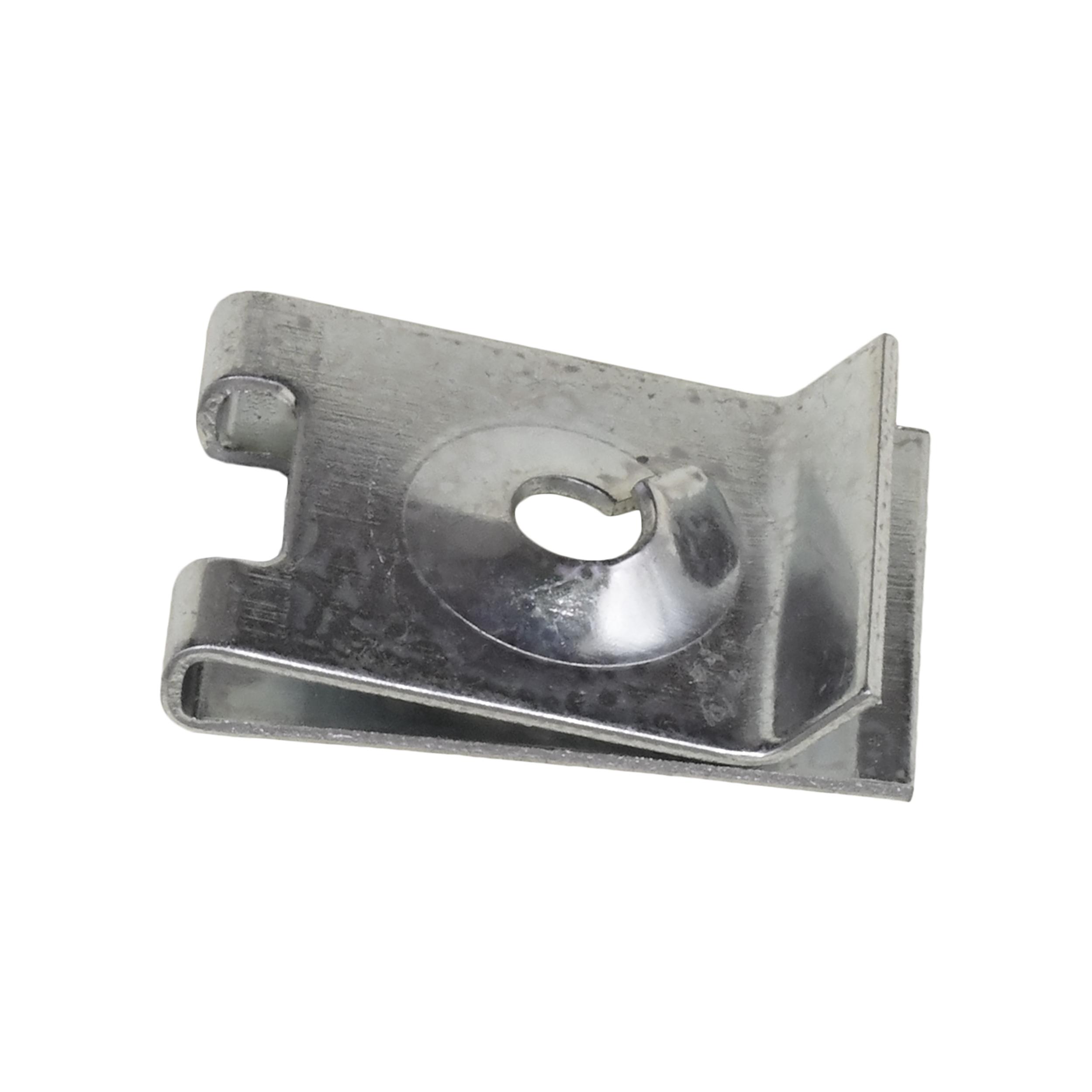 50 pcs/pk- M3.5 U Type Nut5mm-1.5mm Range, Panel Range 0.5 - 1.5mm, Finish Yellow Zinc Chromate